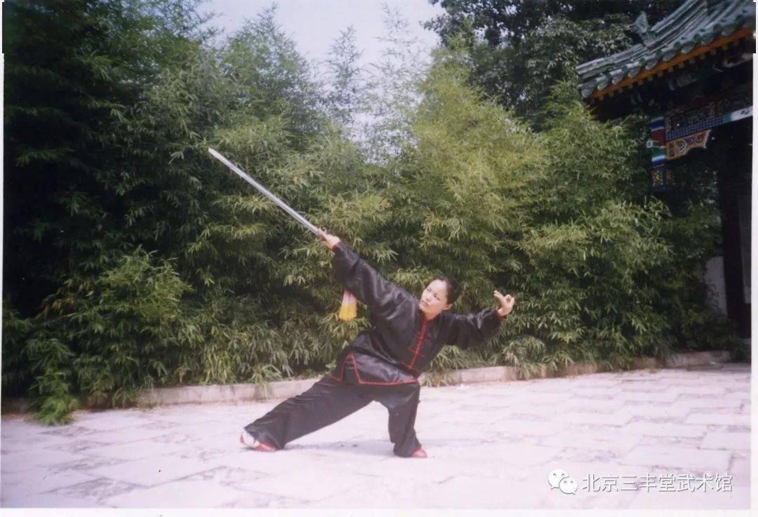 夏洛特侍魂什么时候出的_夏洛特侍魂连招_侍魂夏洛特