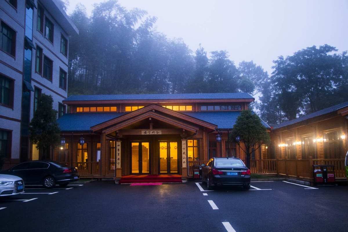仙境梦幻，藏剑山庄等你来