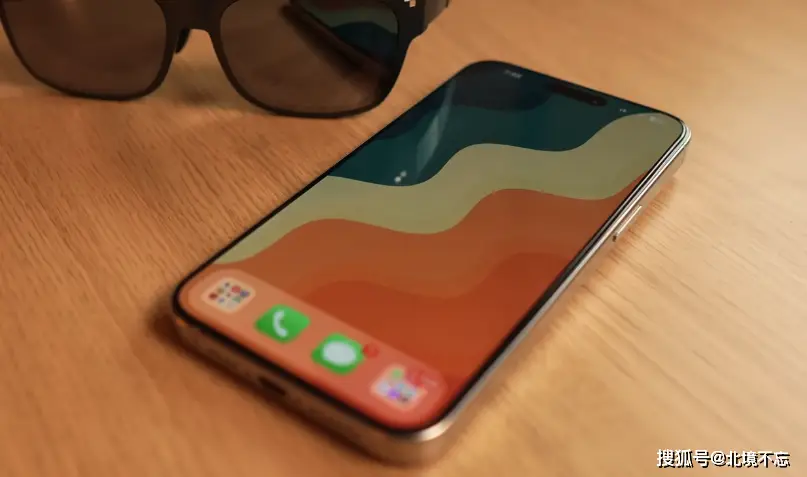 玩游戏必须买的手机-iPhone13ProMax 和三星 GalaxyS21Ultra：游戏党的福音，流畅体验的最佳选择