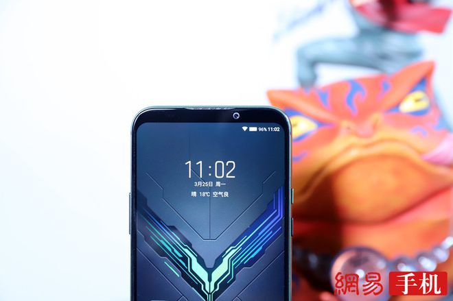 黑鲨打游戏有什么好处_黑鲨手机专门玩游戏_用黑鲨手机2玩游戏软件