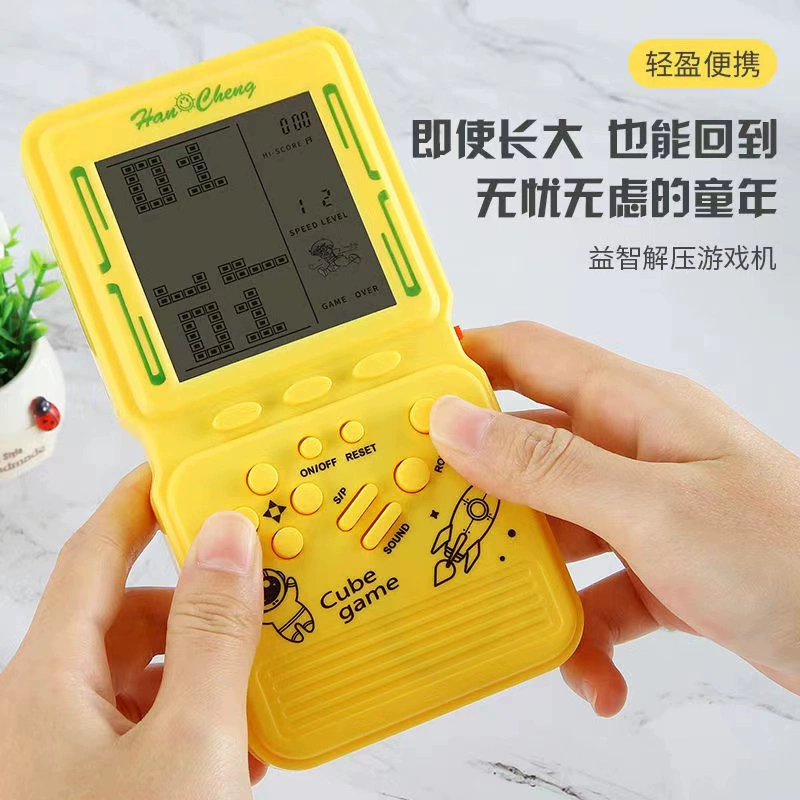 玩童年游戏的作文_童年时常玩的手机游戏作文_童年玩游戏的作文600