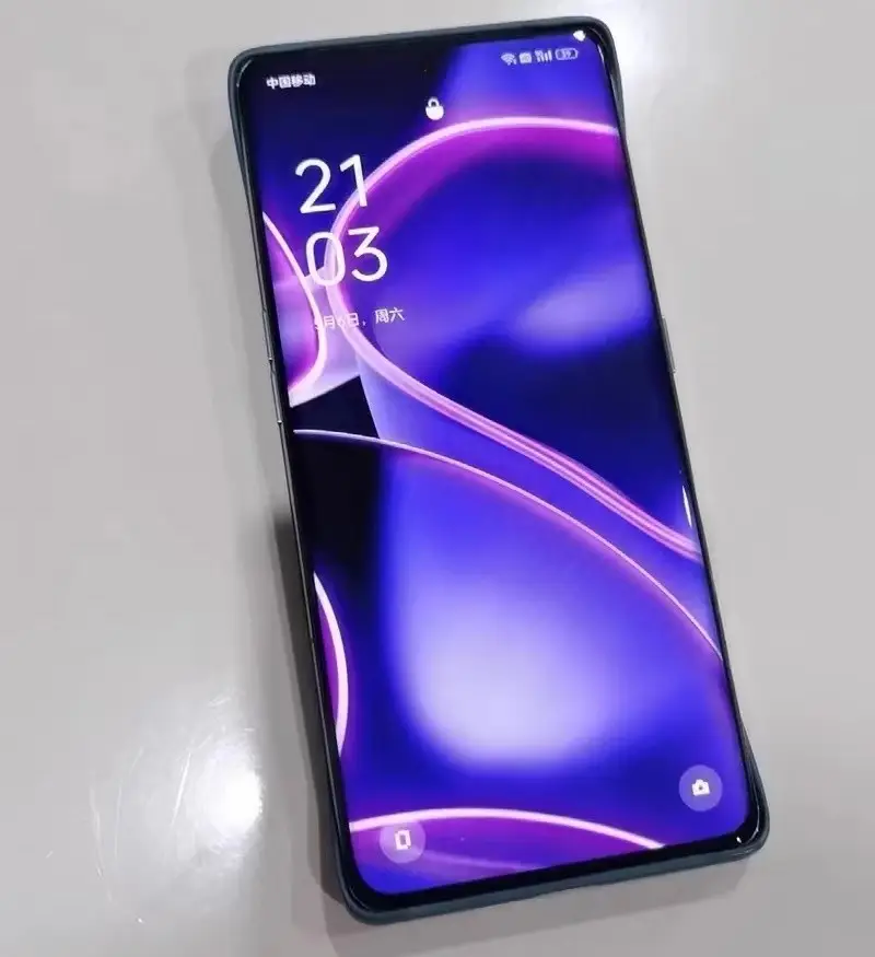 游戏手机中档_手机游戏排面_手机游戏里