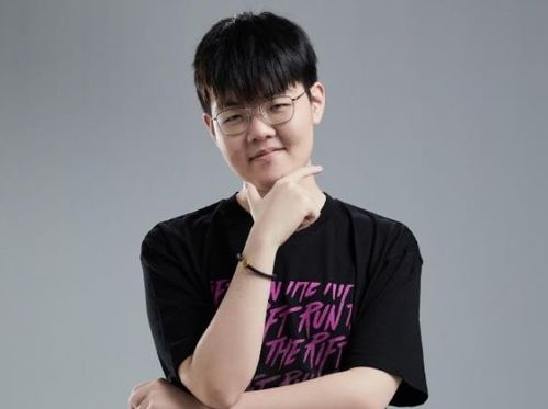 主播和猫的故事游戏最新版 