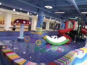 瓶子倒水的  瓶子倒水的